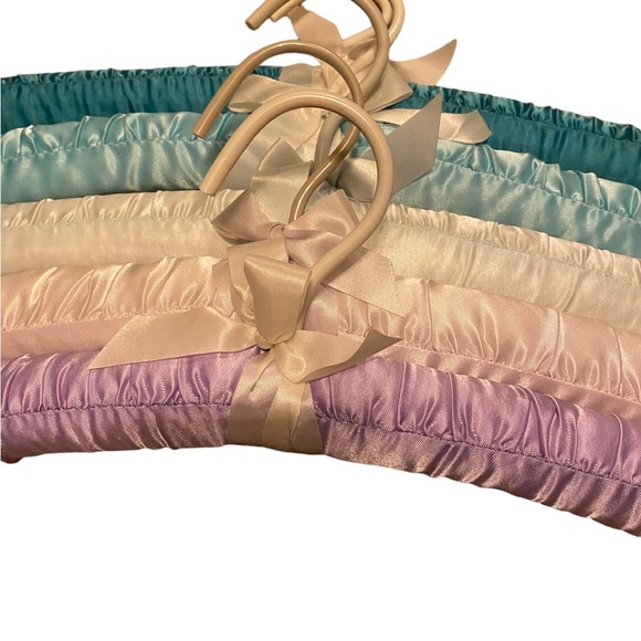 Sweet dreams set of 5 vintage satin padded hangers - Picture 4 of 6